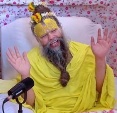 Premanand Ji Maharaj Smile Photo (96)